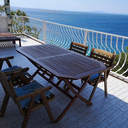 Apartments Bassi Stara Baška Eksteriør billede